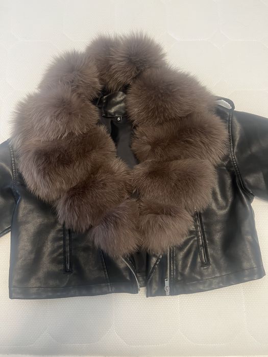 Haine de blana de vulpe naturala