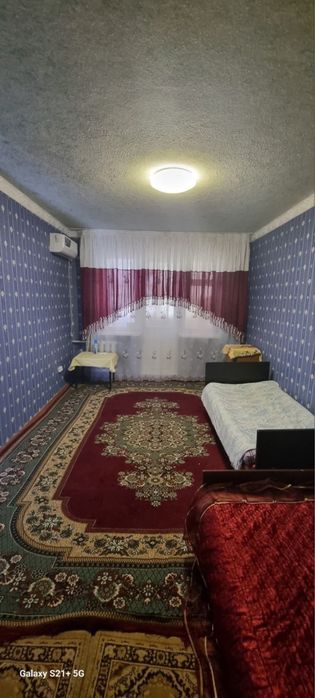 4каватли домнинг 4чи каватидаги 1хонали люкс квартира ижарага берилади