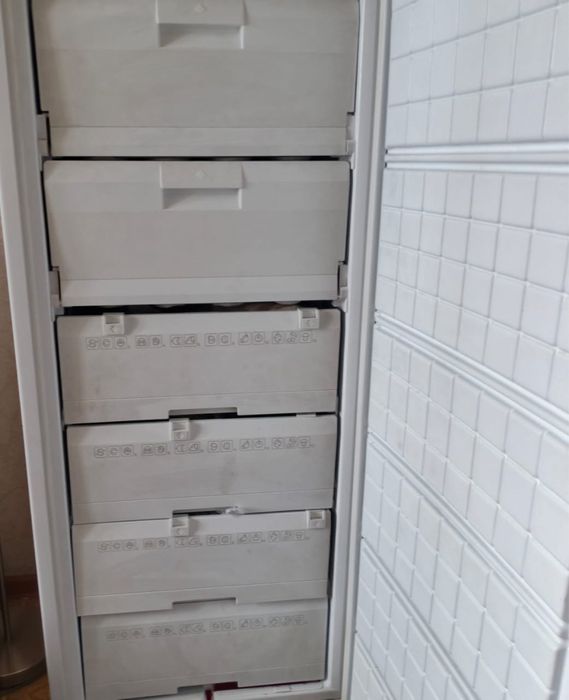 Продам морозильная камера