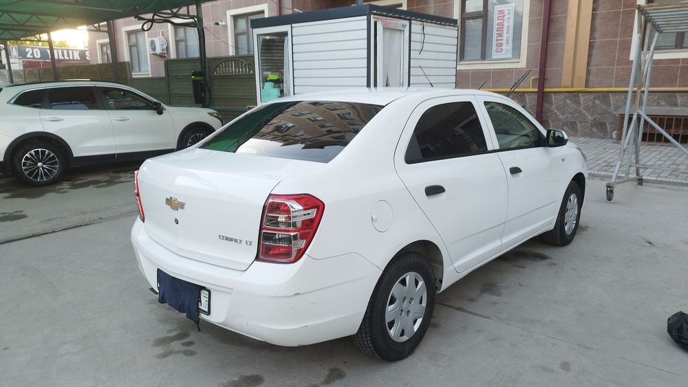 Chevrolet Cobalt 2019 — 4