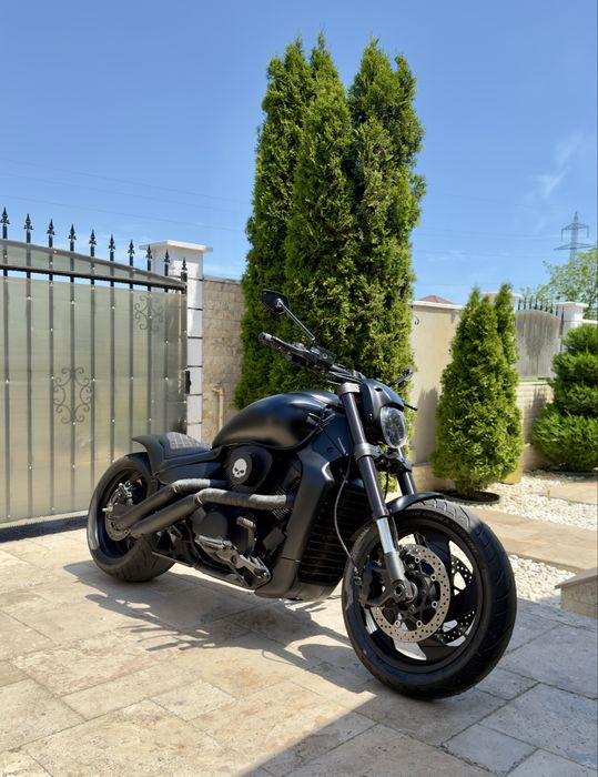 Suzuki Intruder M109 Custom Harley Night Rod Unicat!
