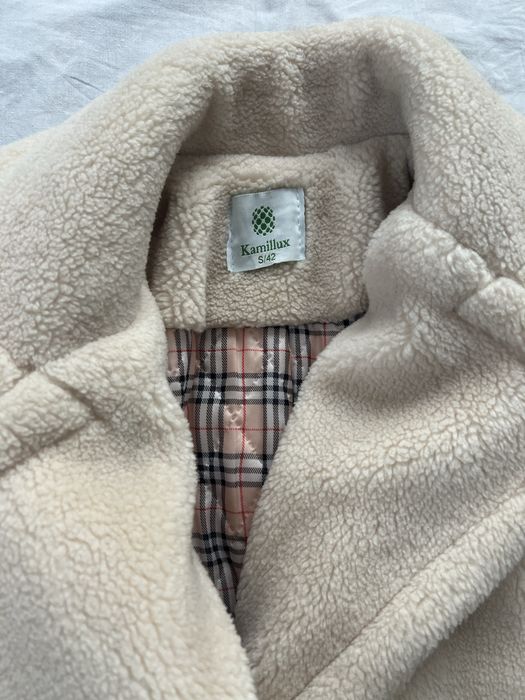 Эко-шуба молочного цвета