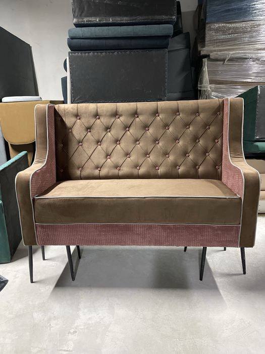 Диваны для кафе, ресторанов и баров.