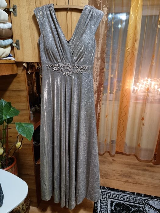 Buna ziua rochie de vinzare