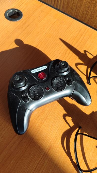 Mobicard квадрокоптер Asterus