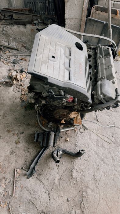 Двигатель 3.л VVT-I на все виды на тойота