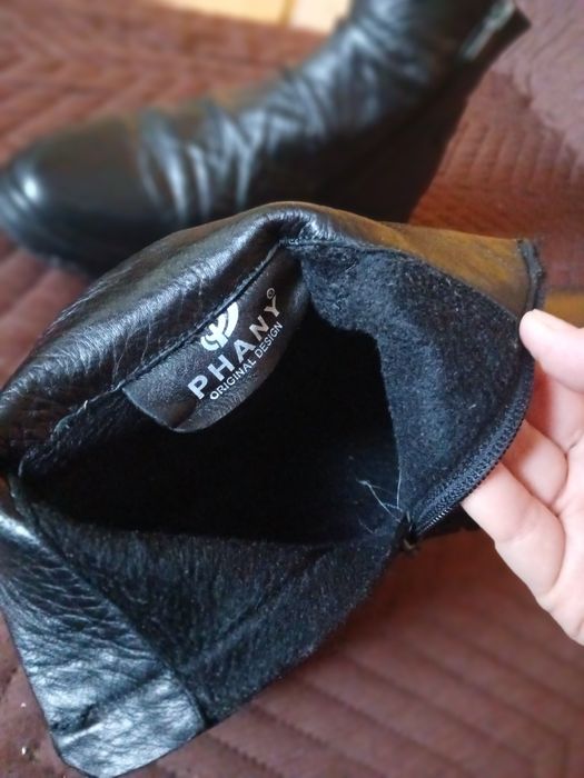 Дамски черни боти от естествена кожа