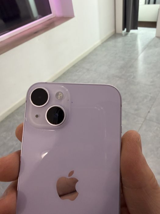 Продам айфон 14 .