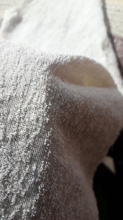 Продавам един топ еластичен плат