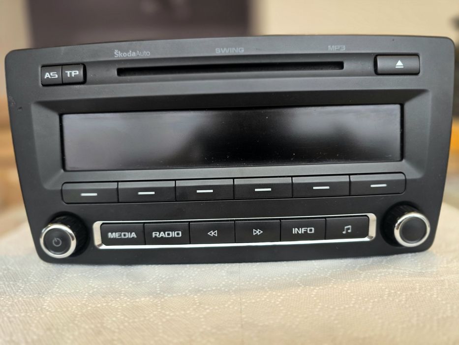 CD player original Škoda – model SWING (MP3)