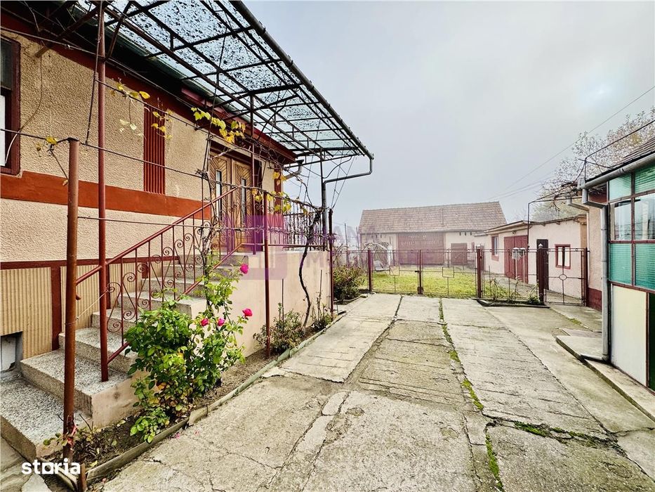 Casa individuala in Loamnes | jud Sibiu | teren 1272 mp | gospodarie c
