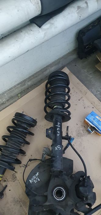 Продаю Стойки бмв х5 е53