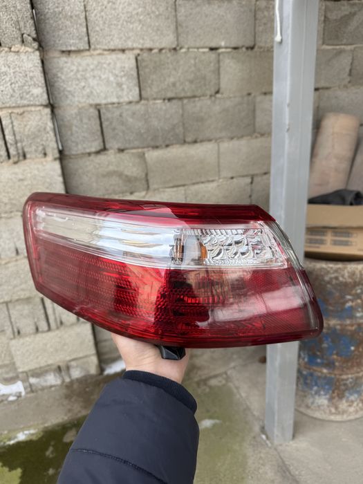 фара камри задняя