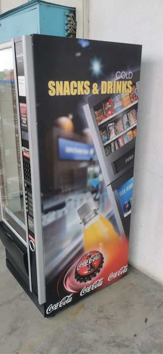 Зануси Снаки Макс Вендинг