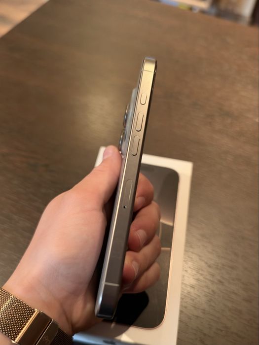 IPHONE 16 PRO 256gb