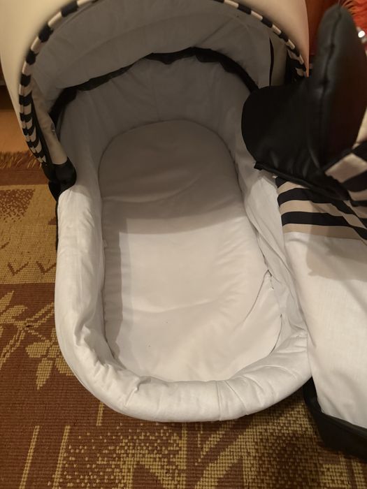 Dada paradiso Кош за новородено и столче за кола група 0 (0-13кг)