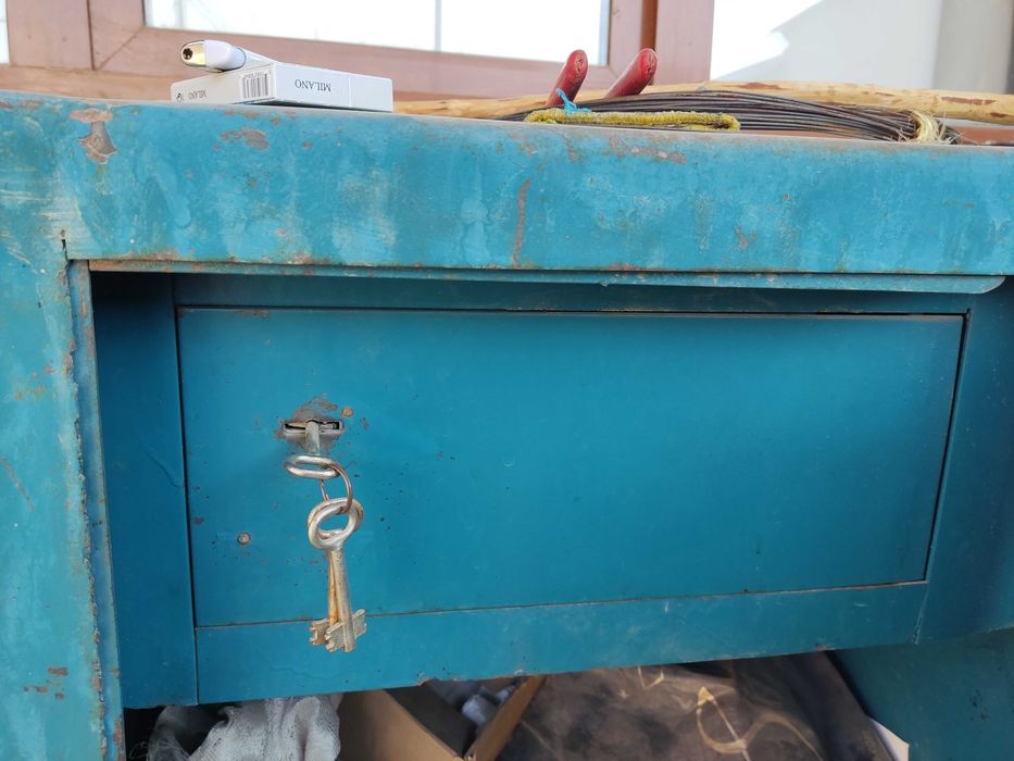 советский тяжёлый Сейф двухкамерный 60*135см можно обмен на маленькую