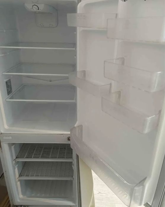 Продам холоднльник
