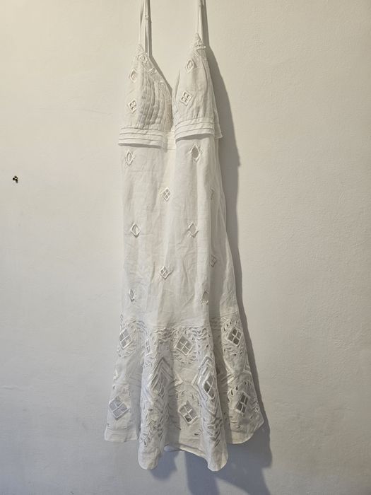 Rochie alba cu dantele