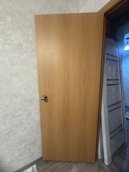 Поодам межкомнатные двери