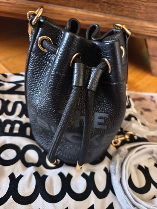 Чанта Marc Jacobs естествена кожа