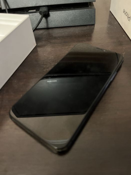 Продам айфон Х 256 гб