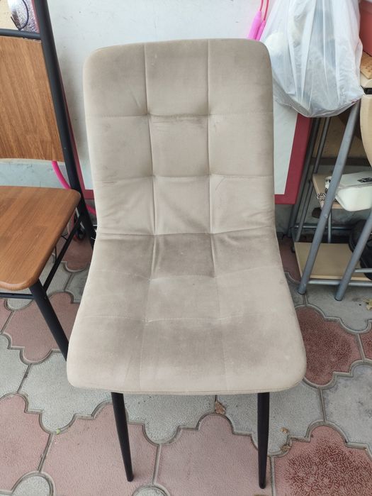 Продам стулья  разные.