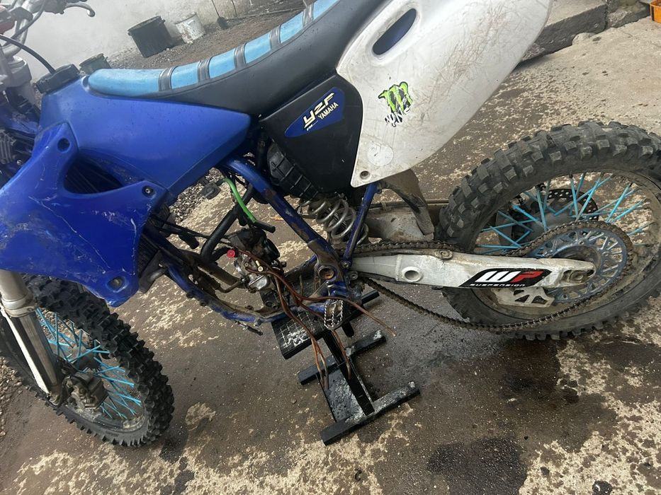 Dezmembrez Yamaha wr 400
