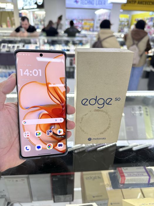 Moto edge 50. 5G.  12/512