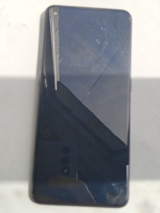 Продам Oppo reno 8t 6/128