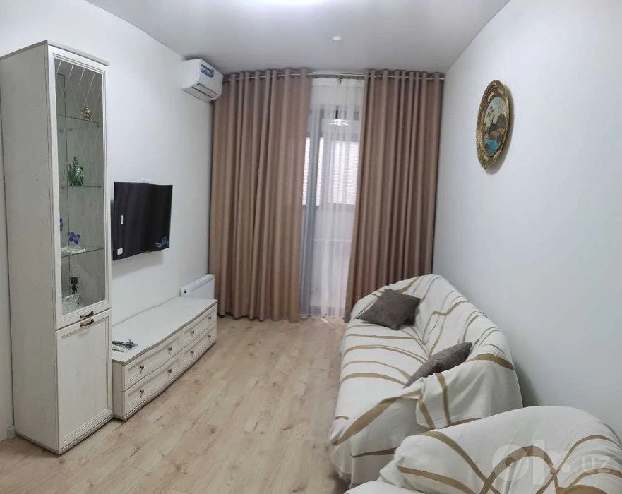 Сдаётся 2-комн УЗМАКОМ, 52 м²