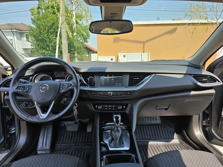 Vand Opela Insignia Grand Sport, diesel, 134 CP, Stare Impecabila!