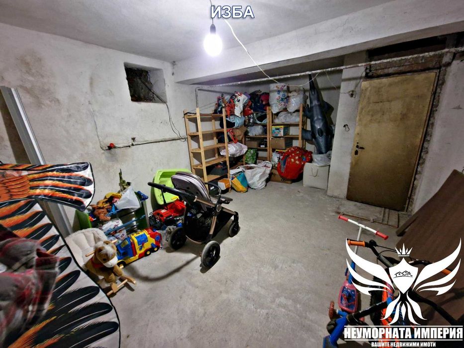 Дава се под наем Тристаен апартамент в Асеновград - 115 кв.м за 359.04 € - Снимка #17