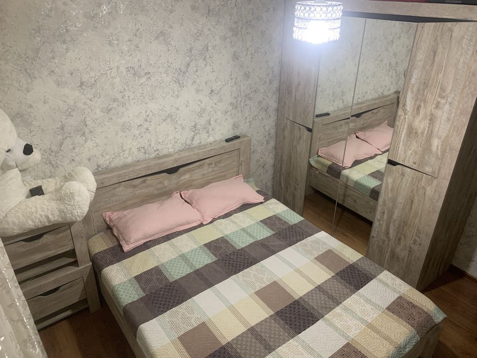 Спальный гарнитур Срочно