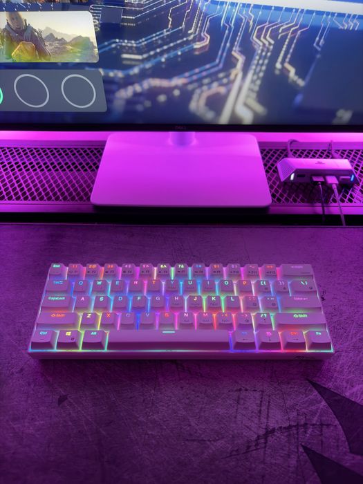 Tastatura mecanica PS5/PC - Royal Kludge RK61 (RGB)