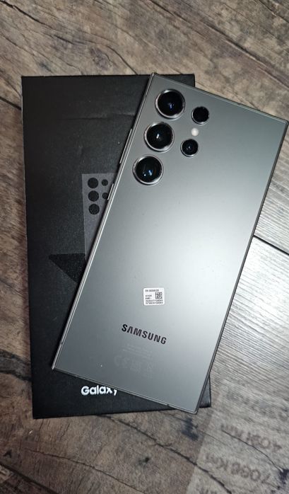 S 24 ultra titanium black