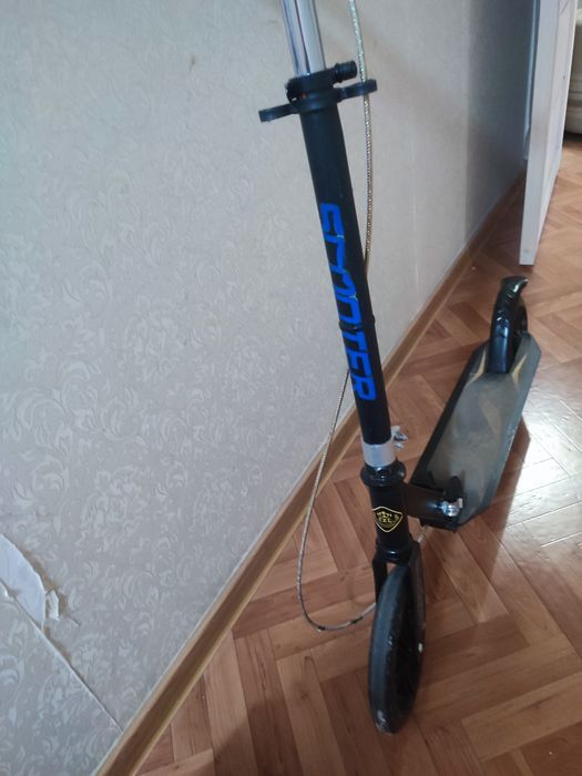 Продам самокат детский