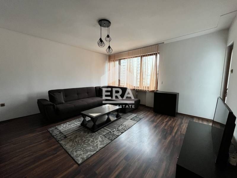 Дава се под наем Тристаен апартамент в София, Хиподрума - 100 кв.м за 648.21 € - Снимка #1