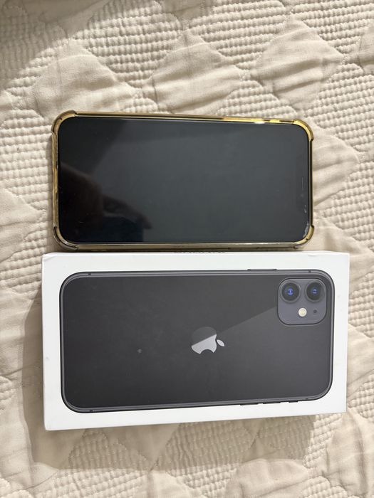 iPhone 11 черный