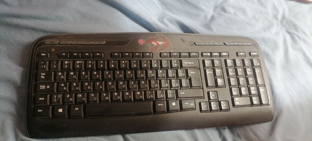 Клавиатура logitech