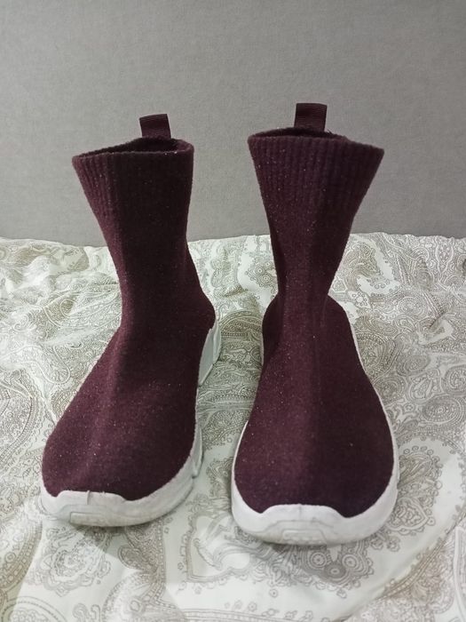 Продам женские сапоги