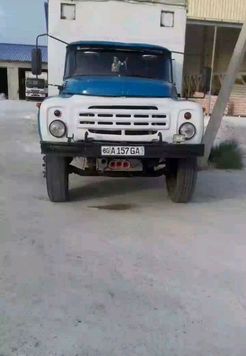 Зил 138 закиритни бутка