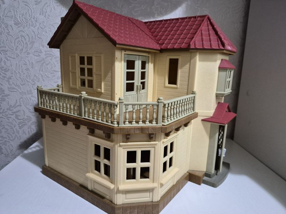 Продаются домики для Sylvanian Families