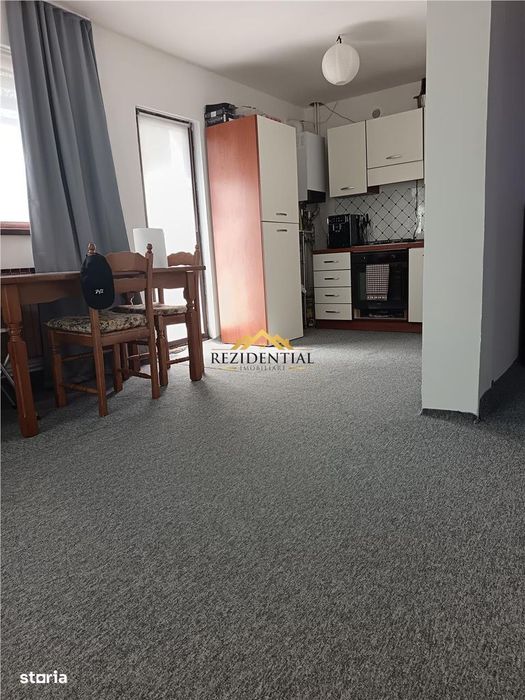 Casa Cu Etaj In Oras