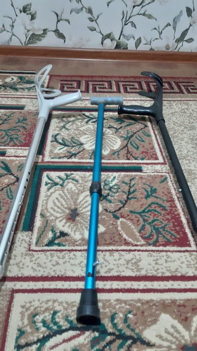 Продам Трость, в отличном состоянии.