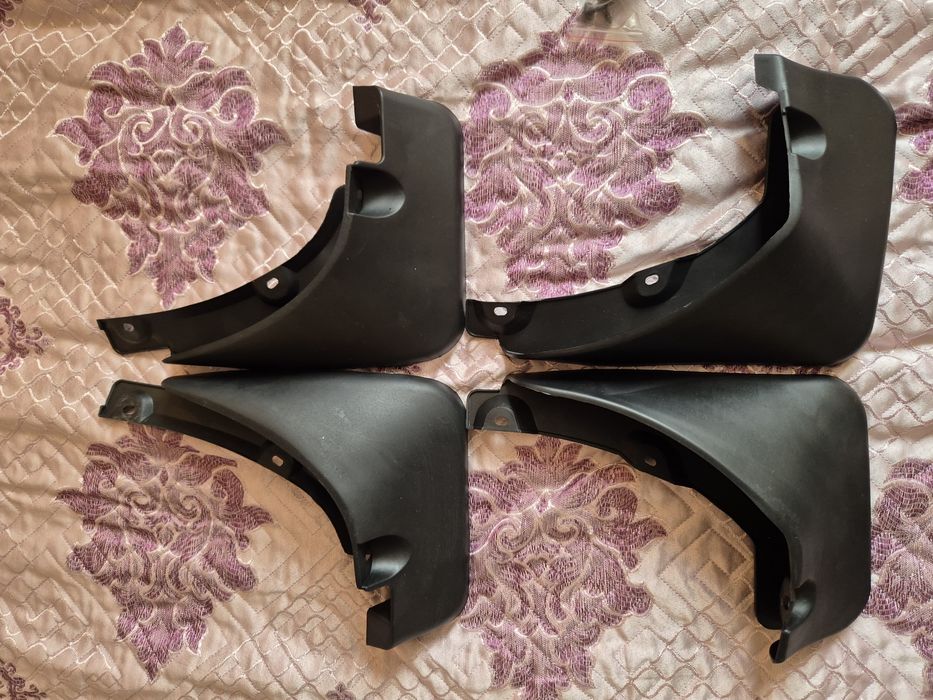 Брызговики тойота РАВ 4