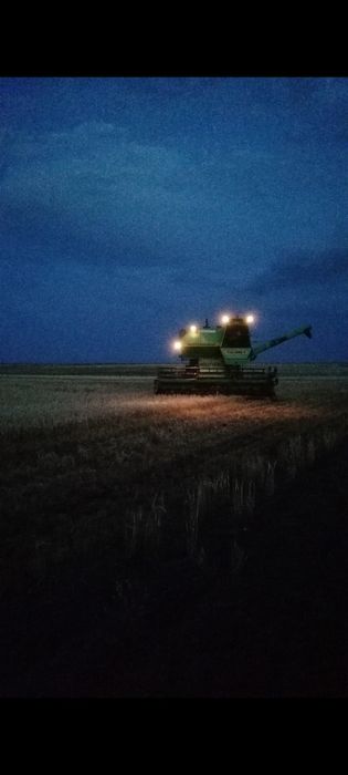 Продам комбаин Нива Эффект