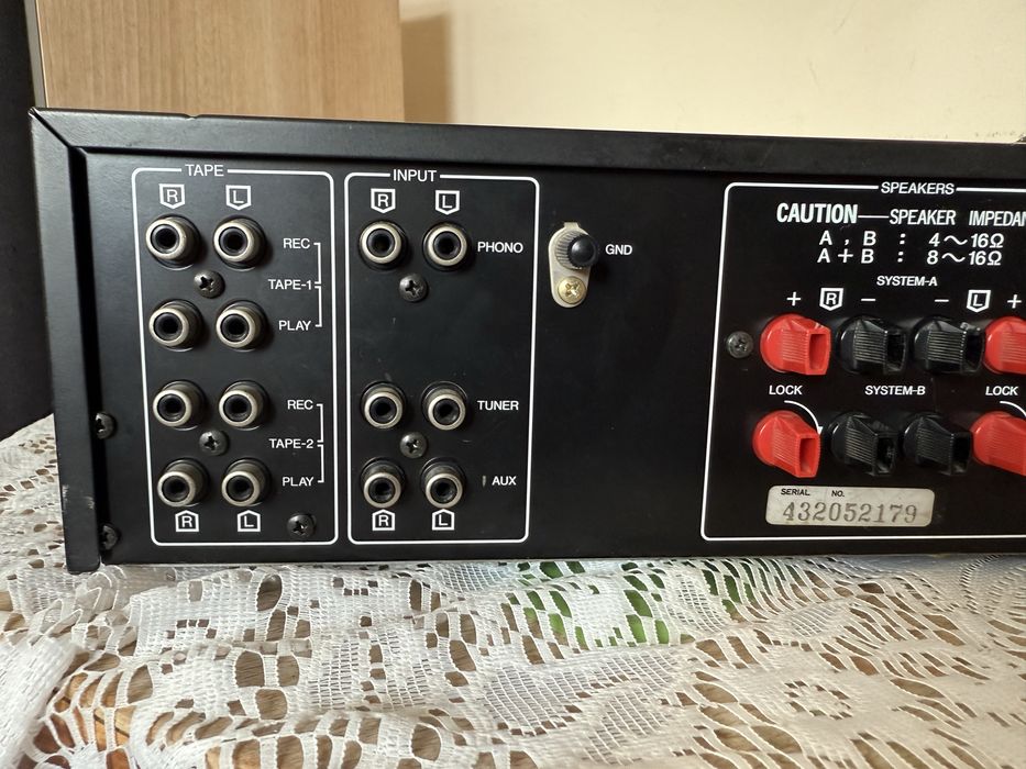 Sansui AU-33 Качествен стерео усилвател