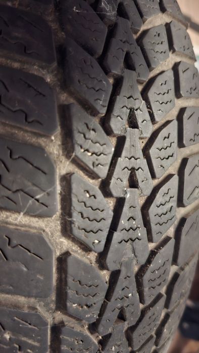 Cauciucuri Dunlop 155 65 R 14, de iarna
