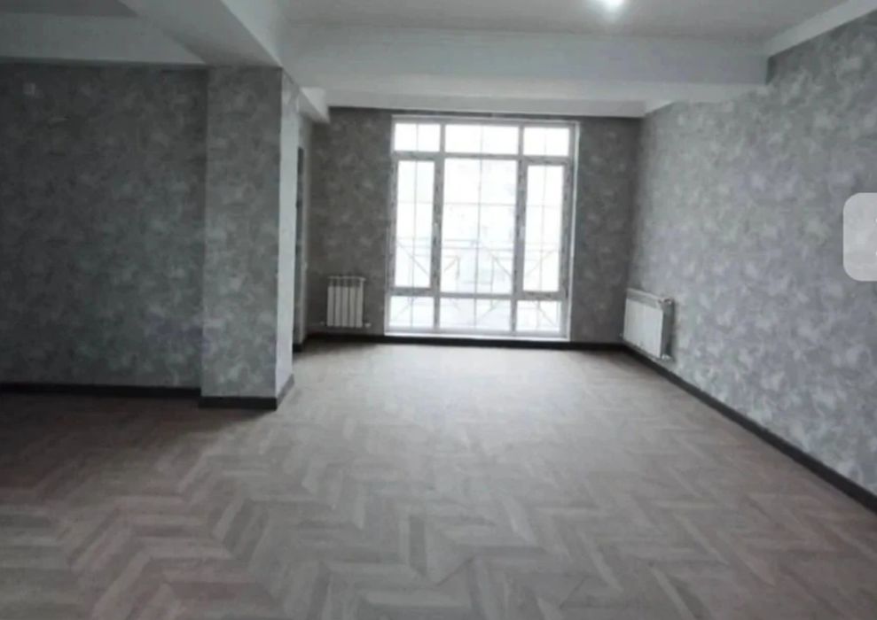 Поклейка обоев  и левкас